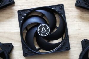 Cpu Fans Vs Chassis Fans [Know Differences And Proper Use]