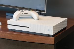 Xbox One S Vs Gaming Laptop: Comparison [Which One is Better]